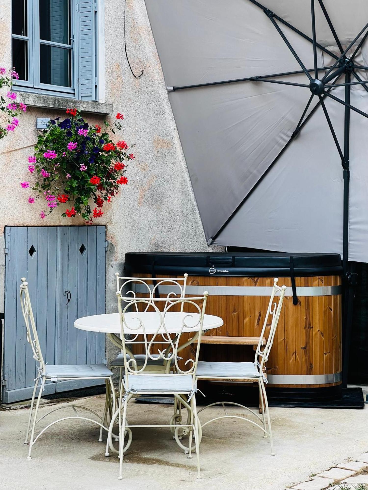 Maisons Vaudesir - Holiday home